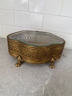 Ornate 24kt Gold plated vintage Hollywood Regency ormolu jewelry casket